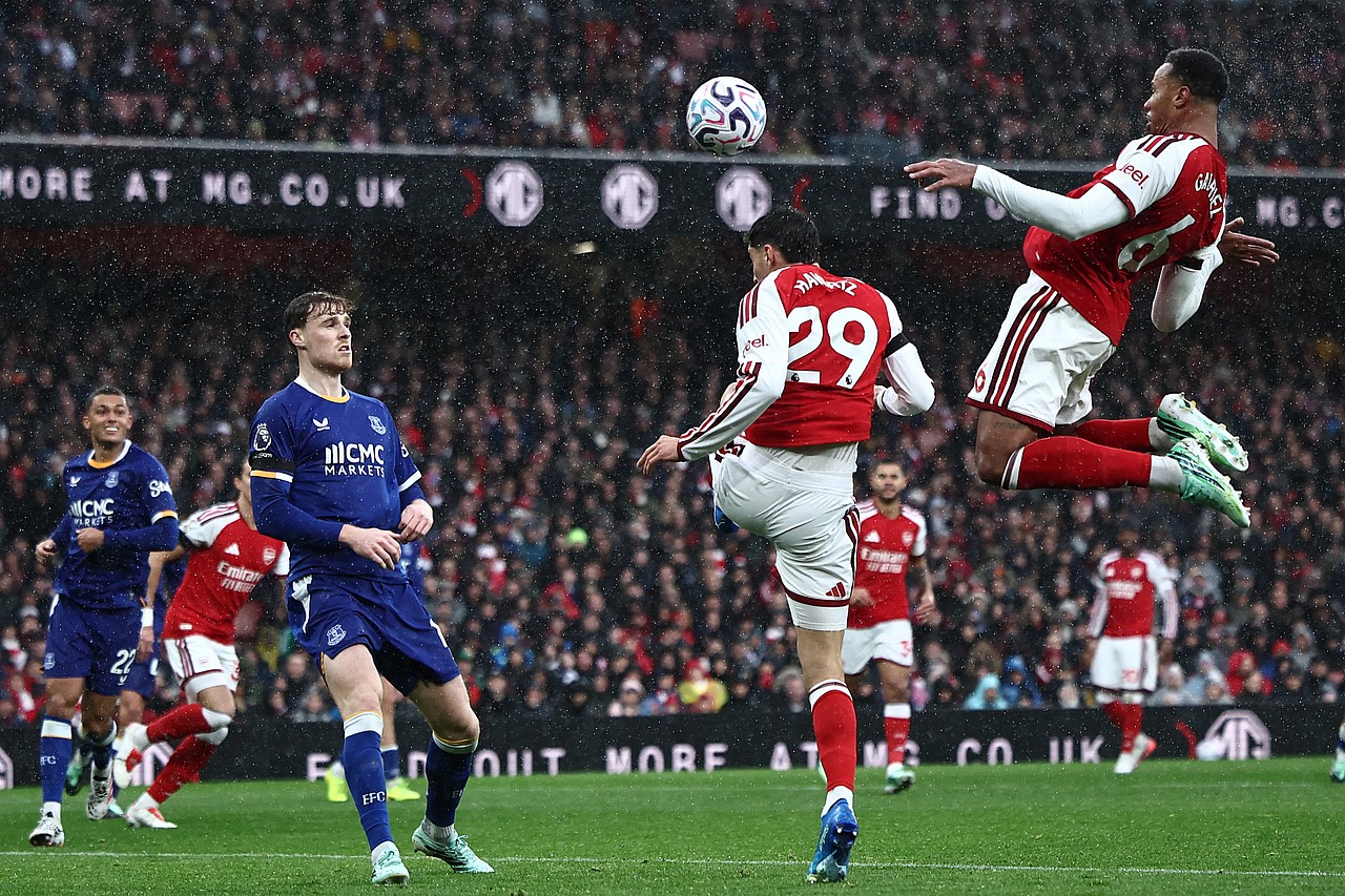 Arsenal 2-0 Everton: Konsa and Gabriel Sink Toffees